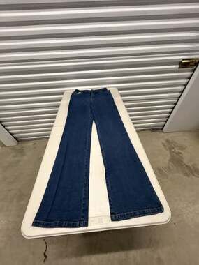 Super Slimmer Women's Blue Denim High Rise Flare Jeans Size 8T